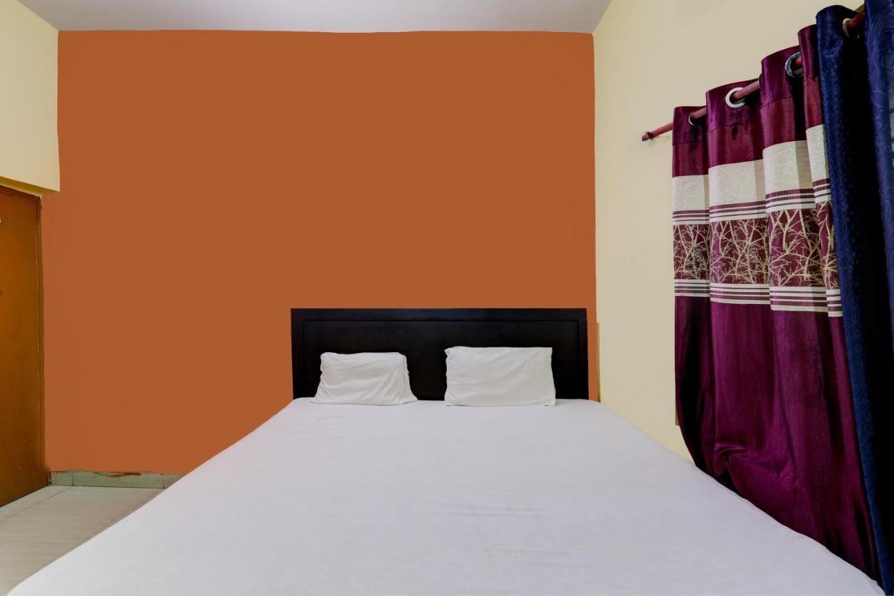 Oyo Suman Niwas Hotel Lucknow