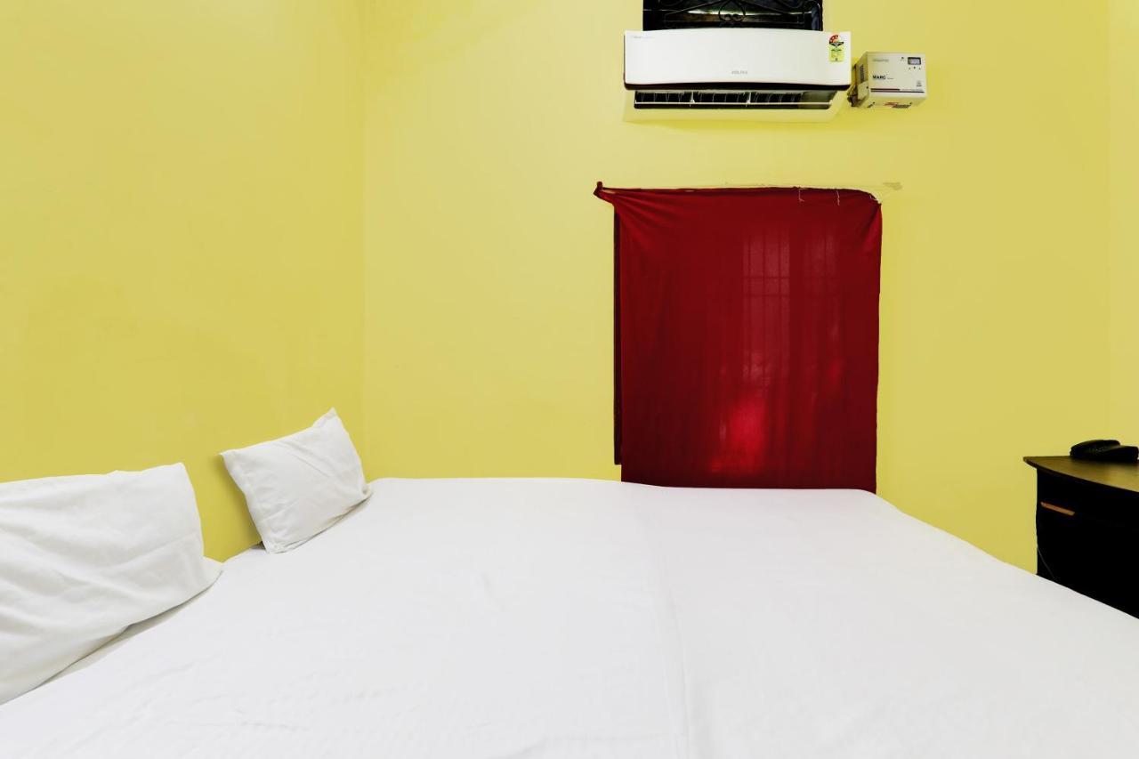 Oyo Suman Niwas Hotel Lucknow